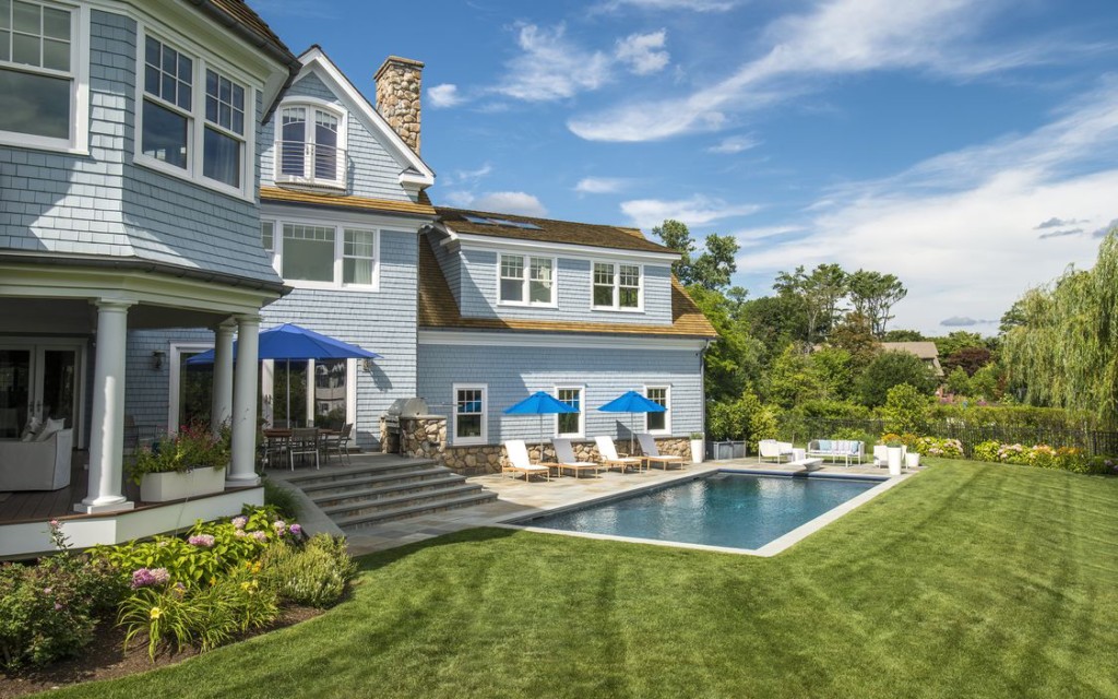 Tour 10 Luxury Country estates with gorgeous pools, interiors and porperty at Vintage American Home