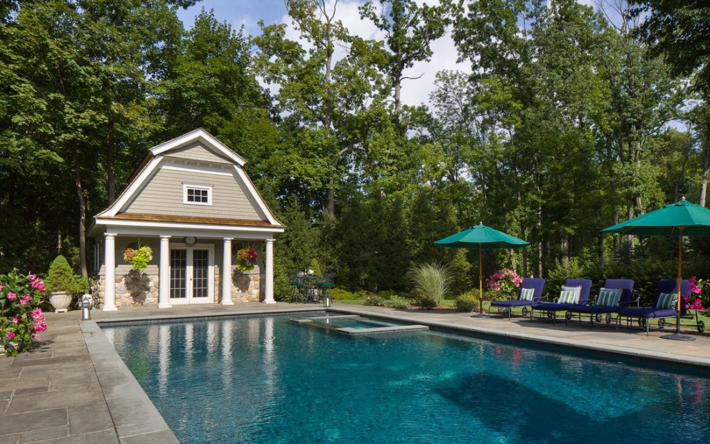 Tour 10 Luxury Country estates with gorgeous pools, interiors and porperty at Vintage American Home